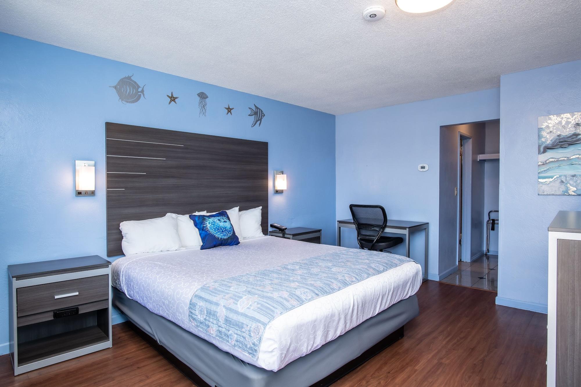 Aqua Breeze Motel